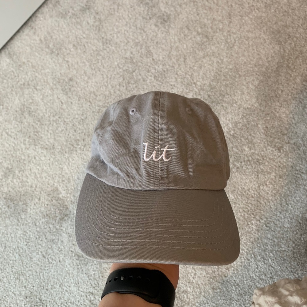 Baseball cap